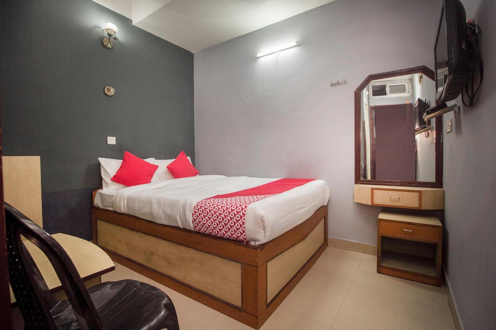 Hotel O Golden Moments Siliguri Exterior foto